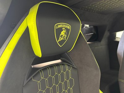 صورة مصغرة 29 لـ 2025 Lamborghini REVUELTO