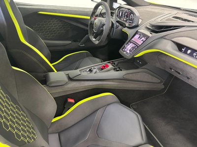 صورة مصغرة 37 لـ 2025 Lamborghini REVUELTO