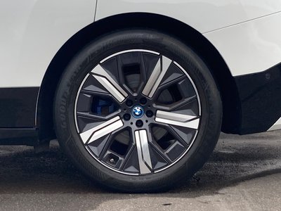 2023 BMW IX 照片 7