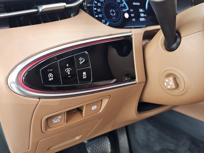 صورة مصغرة 32 لـ 2022 Genesis GV70