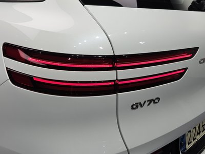2021 Genesis GV70 — фото 10