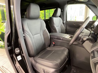 2025 TOYOTA ALPHARD photo 8