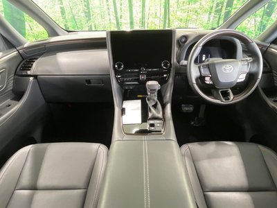 2025 TOYOTA ALPHARD photo 2