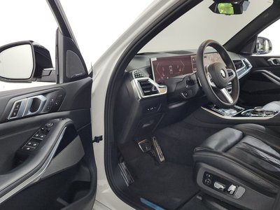 2025 BMW X5 photo 10