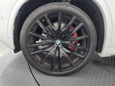2025 BMW X5 photo 6