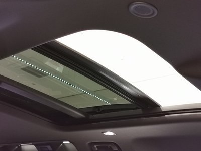 LAND ROVER DEFENDER - 6