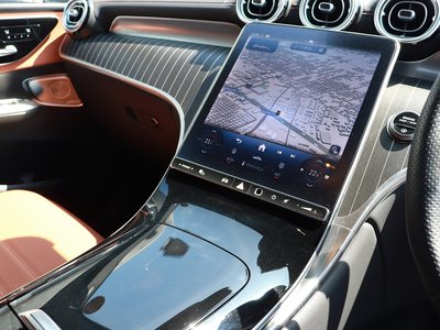 صورة مصغرة 32 لـ 2025 Mercedes-BENZ GLC