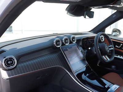 صورة مصغرة 38 لـ 2025 Mercedes-BENZ GLC