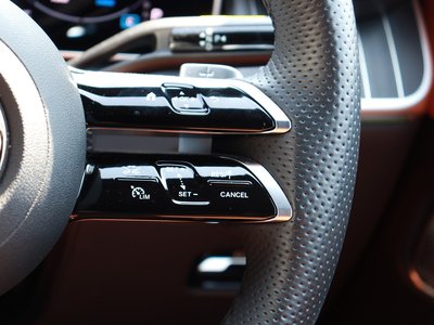 صورة مصغرة 30 لـ 2025 Mercedes-BENZ GLC
