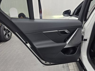 صورة مصغرة 15 لـ 2025 BMW 5 SERIES