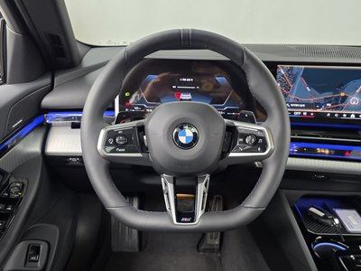 صورة مصغرة 19 لـ 2025 BMW 5 SERIES
