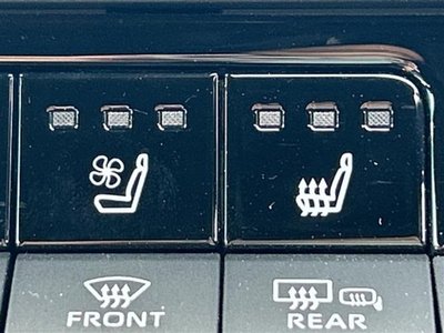 2023 Toyota CROWN SPORT photo 9