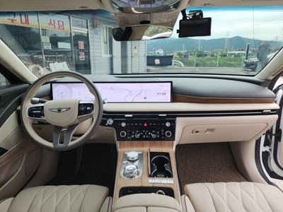 GENESIS G80 (RG3) - 9