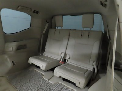 صورة مصغرة 31 لـ 2023 Toyota LAND CRUISER 300