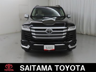 صورة مصغرة 12 لـ 2023 Toyota LAND CRUISER 300