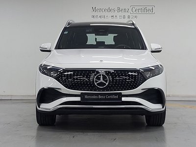2025 Mercedes-BENZ EQB 照片 2