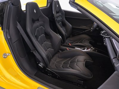 2015 Ferrari 458 SPIDER photo 15