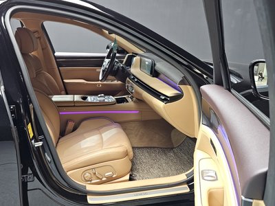 2022 Genesis G90 (RS4) thumbnail 18