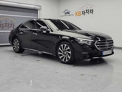 MERCEDES-BENZ E-CLASS - 3