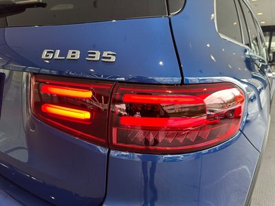 MERCEDES-BENZ GLB - 10