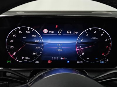 صورة 8 لـ 2024 Mercedes-BENZ GLC
