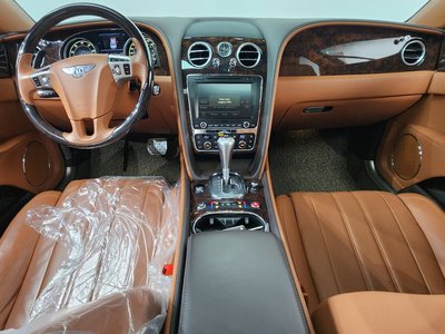 BENTLEY FLYING SPUR - 5