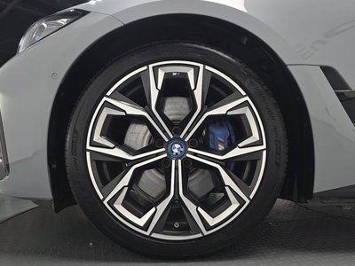 BMW I4 - 6