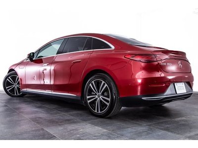 MERCEDES-BENZ EQE - 8