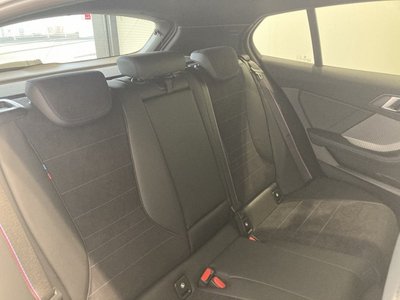 صورة مصغرة 18 لـ 2026 BMW 1 SERIES