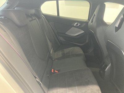 صورة مصغرة 17 لـ 2026 BMW 1 SERIES