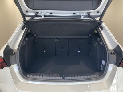 صورة مصغرة 50 لـ 2026 BMW 1 SERIES