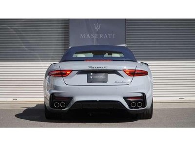 MASERATI GRANCABRIO - 4