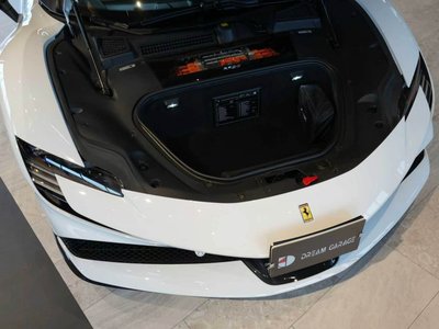 2024 Ferrari SF90 SPIDER thumbnail 33