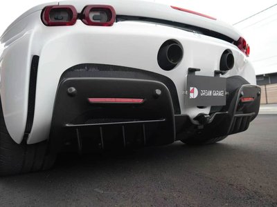 2024 Ferrari SF90 SPIDER thumbnail 12
