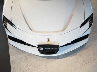 2024 Ferrari SF90 SPIDER thumbnail 32