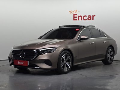 MERCEDES-BENZ E-CLASS - 1