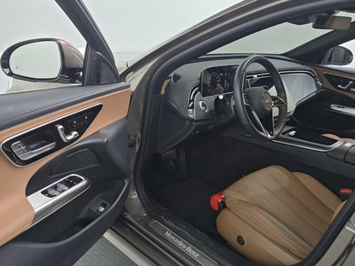 MERCEDES-BENZ E-CLASS - 10