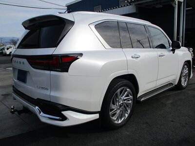 LEXUS LX - 7