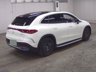 MERCEDES-BENZ EQE - 5