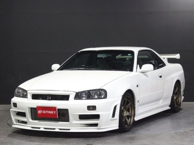 NISSAN SKYLINE GT-R