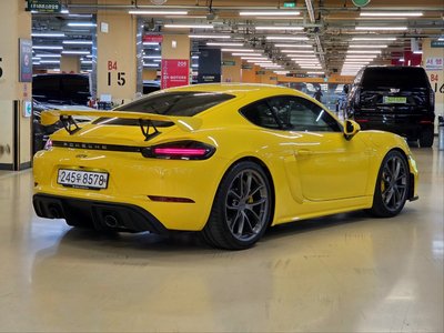 2020 Porsche 718 照片 2