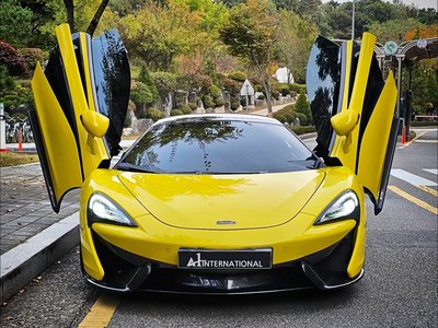 MCLAREN 570S