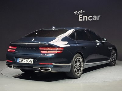 GENESIS G80 (RG3) - 3