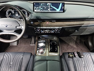 GENESIS G80 (RG3) - 5