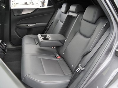 2023 Lexus NX — миниатюра 32