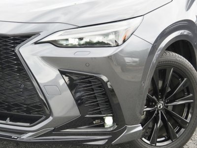 2023 Lexus NX — миниатюра 17