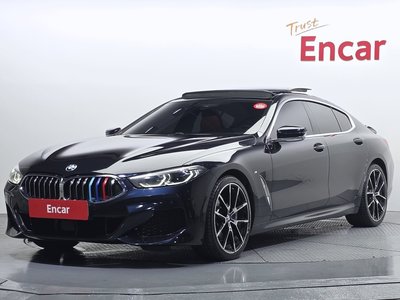 BMW 8 SERIES - 1