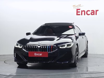 BMW 8 SERIES - 2