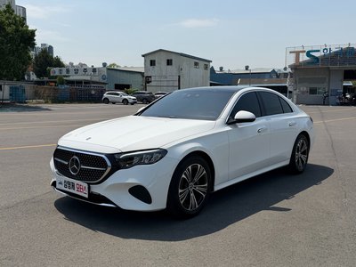 MERCEDES-BENZ E-CLASS - 4