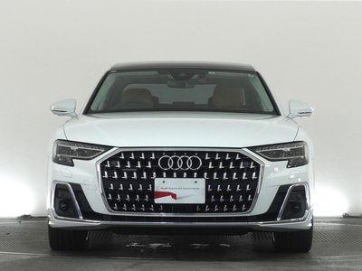 AUDI A8 - 9